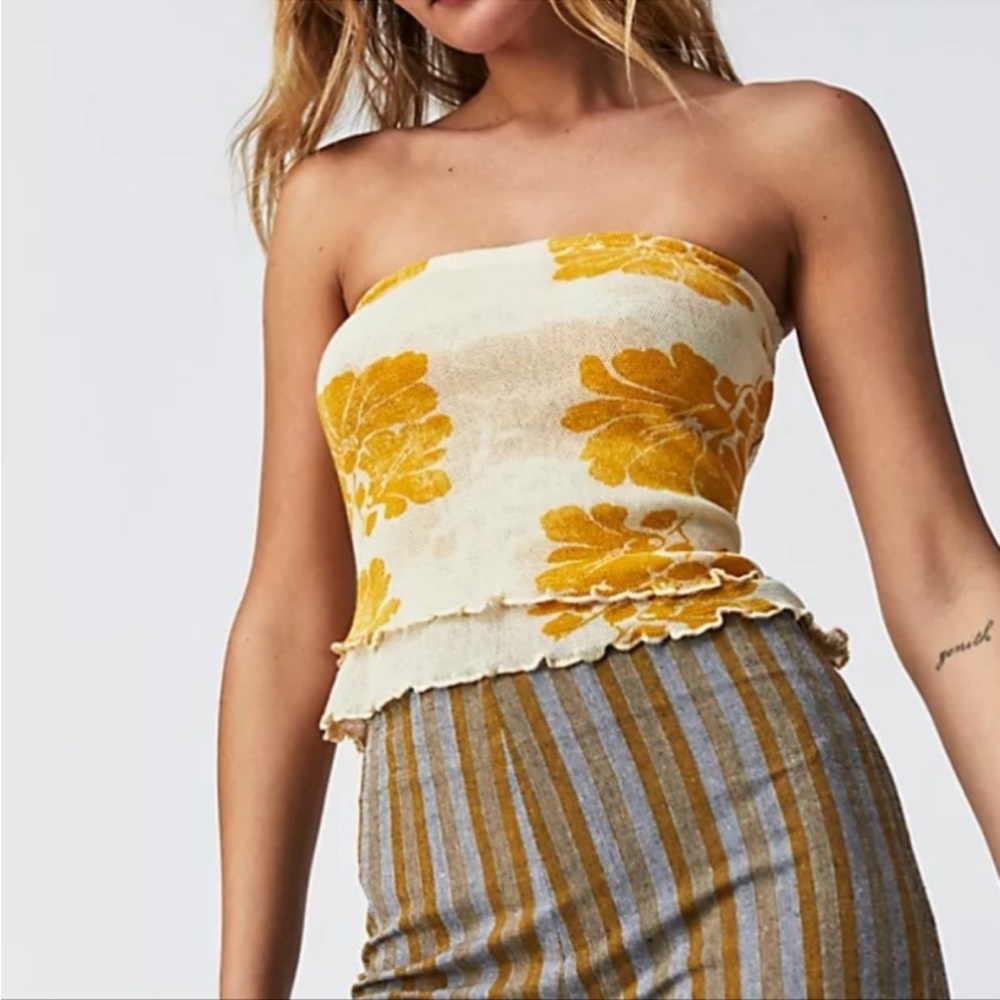 NWT Free People Yellow Floral Knit Top Size Small